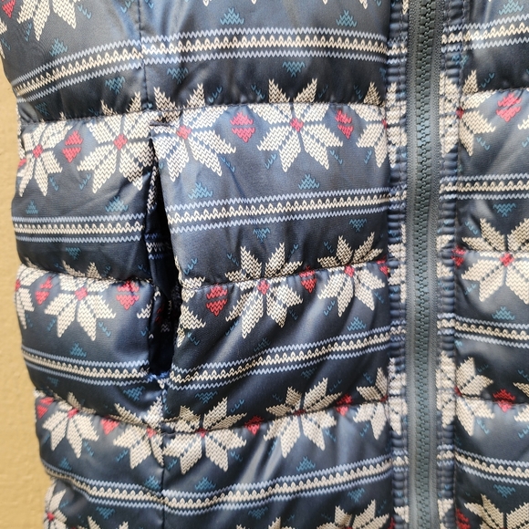 Old Navy Girls M(8) Vest Fair Isle Zip Frost Free Pockets Quilted Fleece-Lined - Picture 10 of 16
